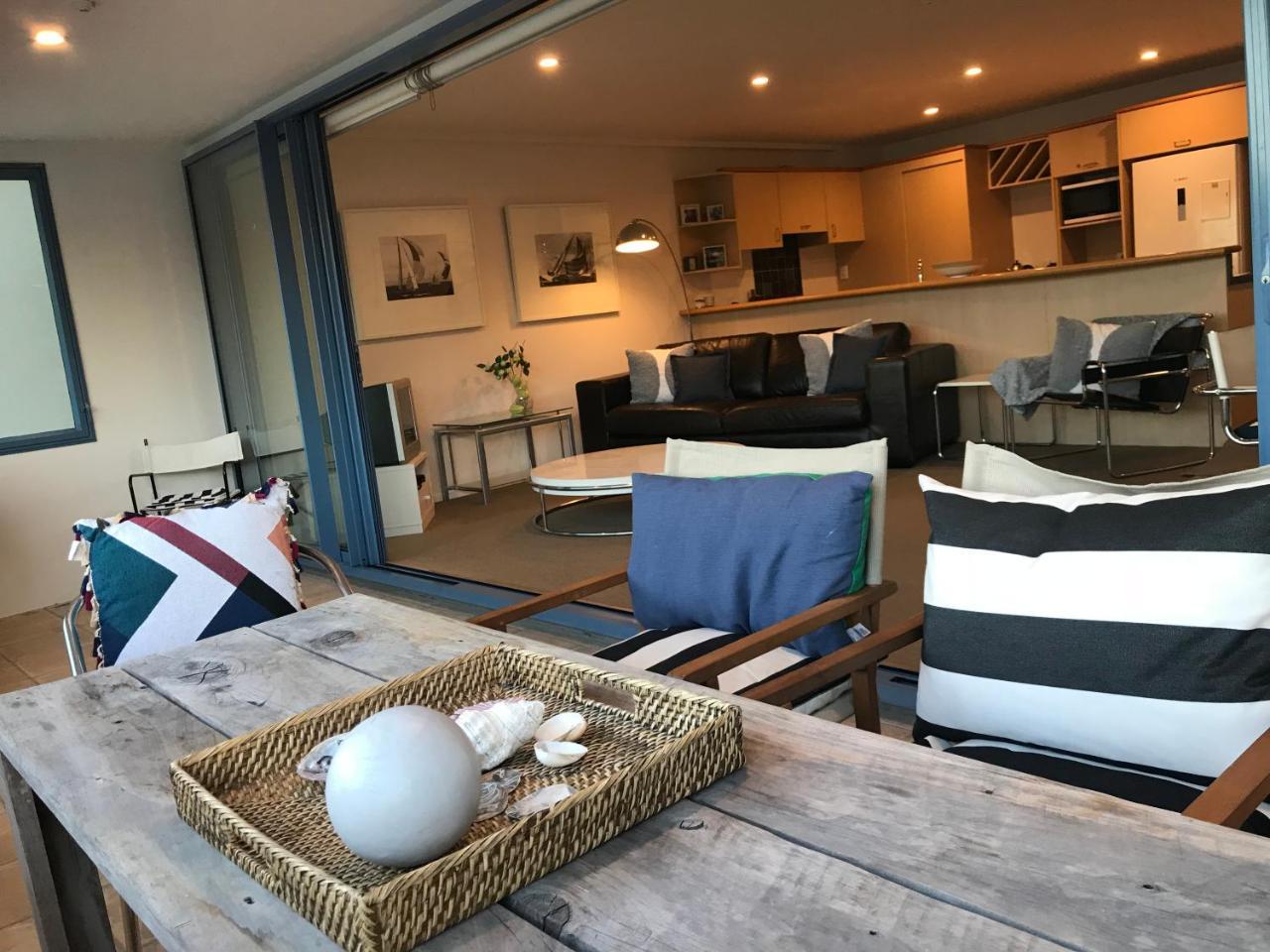 Ferienwohnung Perano On The Quay Picton Exterior foto
